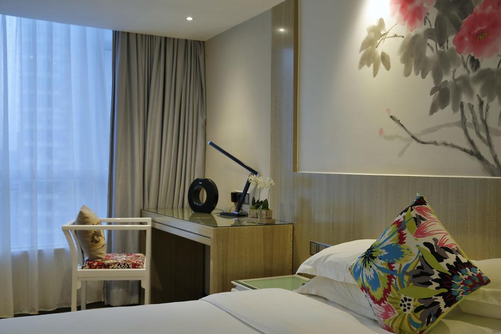 Paco Hotel Beijing Road Pedestrian Street Tuanyida Metro Guangzhou Exterior photo
